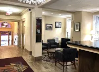 District Hotel