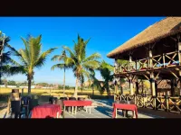 The King On The Rocks Hotels in Sanapur