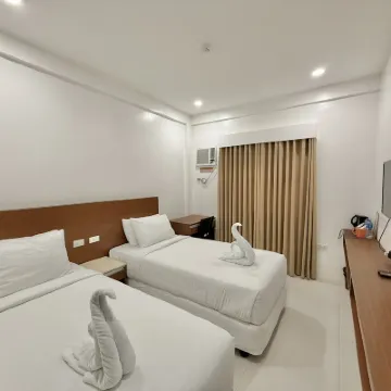 Cris Inn - Samal Hotels near Emilia Healing Resort