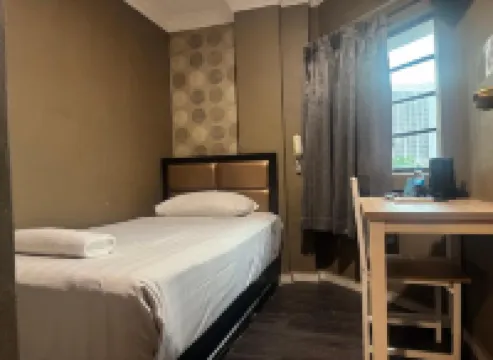 เดอะ เคว โฮเทล บูกิส