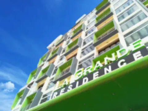 La Grande Residence Hotels near Building 2122 Post Headquarters