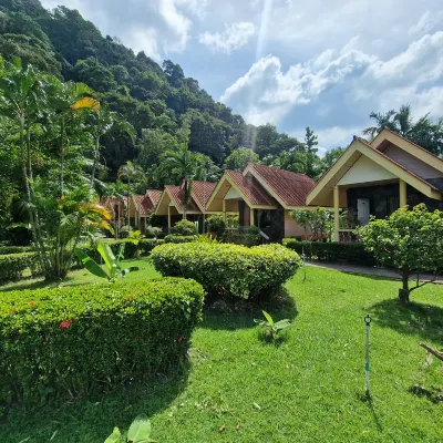 Rim Khao Jungle resort Hotels near Ferry