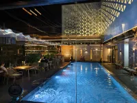 โรงแรมไดมอนด์ บุรีรัมย์ - ที่มีสระว่ายน้ำ