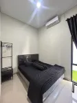 Salfara C16 Guest House - 停車場