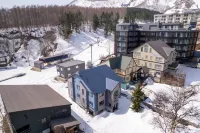 First Tracks - Condos