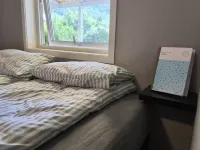 Modern 1BR City Centre Apt - Sleeps 4 - Wifi