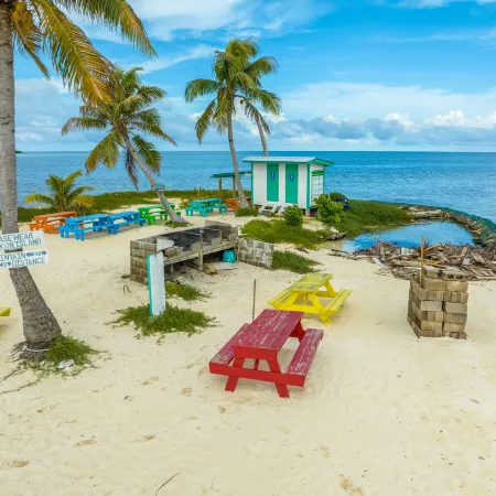 Ray Caye Resort
