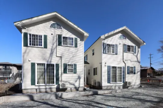 New 99m² home with private sauna and Mt. Asama view, near Karuizawa Outlet and Sora Building. Hotel a 