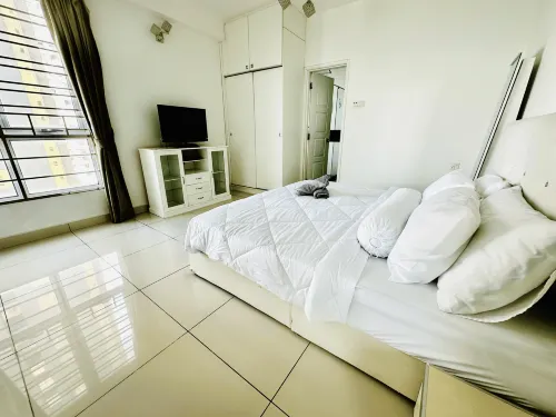 Mansion One by Noah & Nook