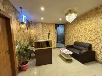 Aqoss Hotel