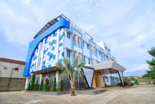 Hexton Hotel Lampung by Amazing Hotels in Way Halim