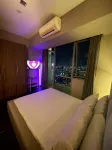 Cozy place near Poblacion and Rockwell Hotels in Mandaluyong City