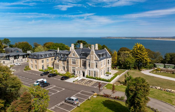 Treloyhan Manor