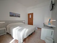 Hotel Mara Hotels near 105 Stadium