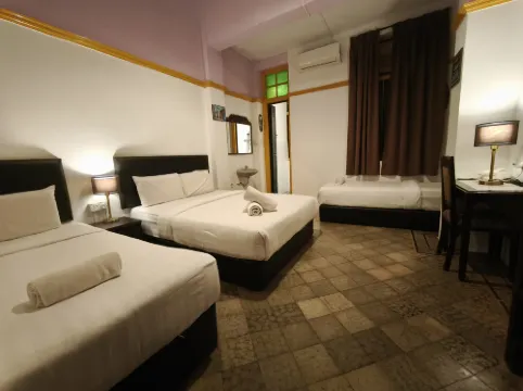 Amanjiwa Heritage Villa Private Pool 2 @ Limbongan