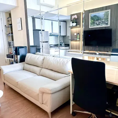 JoCa Hospitality, 2 BR Benson Tower, Pakuwon Mall Hotels in Sambikerep