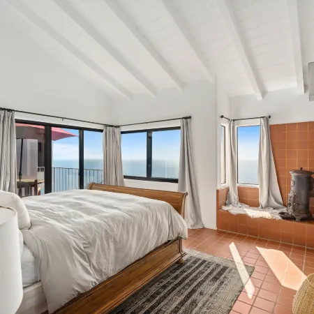 Panoramic Ocean View, 7 Bedroom Gated Villa, with Tennis Court and Swimming Pool