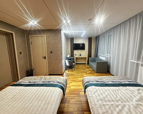 Mandala Hotel 에르데네트 호텔