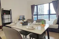 Luxe Suite Above Mall at Mossaz Suites by HCK - Bergblick