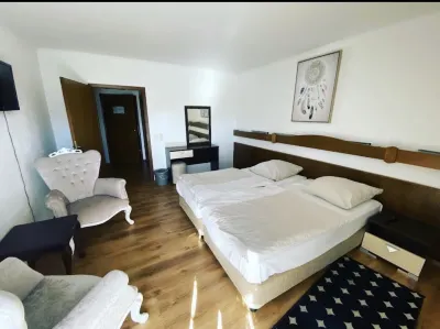 Land Hotel Zum Kühlen Grund Hotel di 