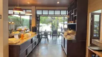 Baansupichaya Hotel - Bữa sáng