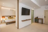Tarra Seaside  Hotel