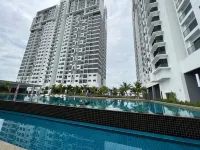 Traders Garden C180 Cheras By AsHome - Swimmingpools