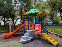 Amazing quiet apartment well connected near UNAM Hôtels à proximité de : Centre commercial Oasis Coyoacán
