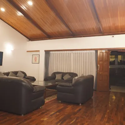 Hotel Temi House Отели рядом с достопримечательностью «Монастырь Ранка»