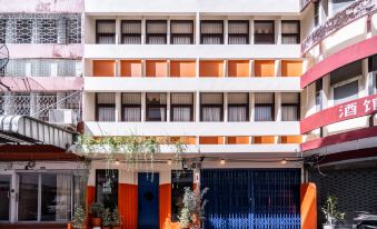 Blu Dock Restel Bangkok