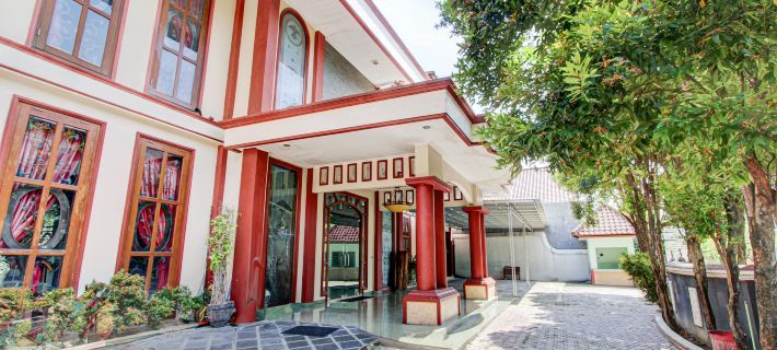 Hotel O Solo near RS JIH Solo formerly Azifa Inn Hotels in Laweyan