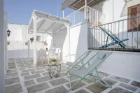 Mia & Mimi - House with Terrace