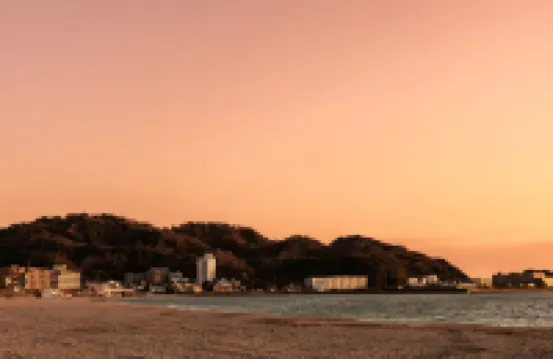 30 secnds away from Zushi Beach! Private Luxury Seaside Villa -MAX 8 ppl. Free Parking