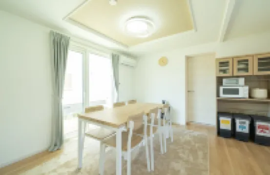 Hachiken House