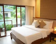 Awapuhi Hotel & Resort
