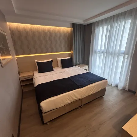 Heya Hotel