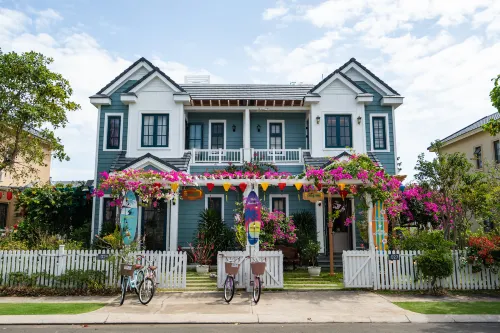 Cherry Villa - New