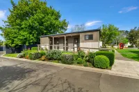 Traralgon Holiday Village