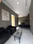 AVHOME 1 - Parkplatz