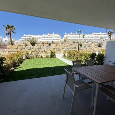Lirios Residencial Block 2 Garden 5