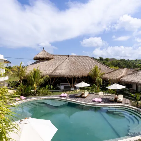 URYAH HOTEL LOMBOK