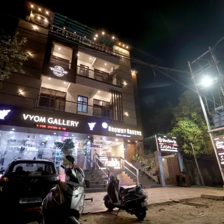 Shree Krishna Inn