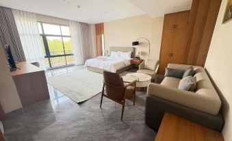 Jia Yu Four Season Resort Hotel