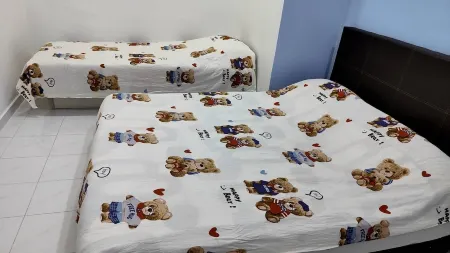 Kluang Melodi Homestay Отели рядом с достопримечательностью «Taman Intan Kluang»