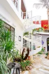 Villa Hanh Phuc Bai Chay Hotels in 