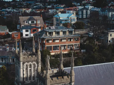 Dunedin House- Boutique Hotel Отели в г. Данидин