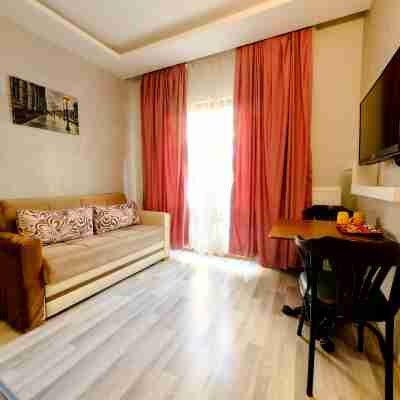 taksim celebi hotel Others