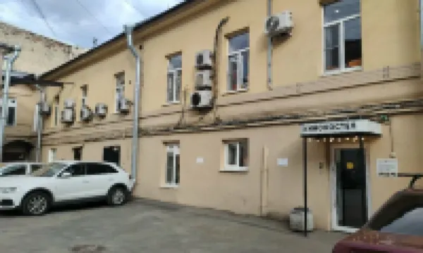 Kino Hostel on Pushkinskaya Hotels near Russian Vodka Museum