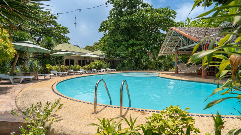 The Shark's Tail Dive Resort