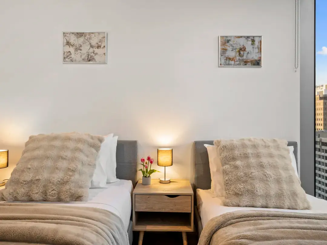 The Agarwood | 2br City Views | Gym+pool+spa+sauna - Melbourne